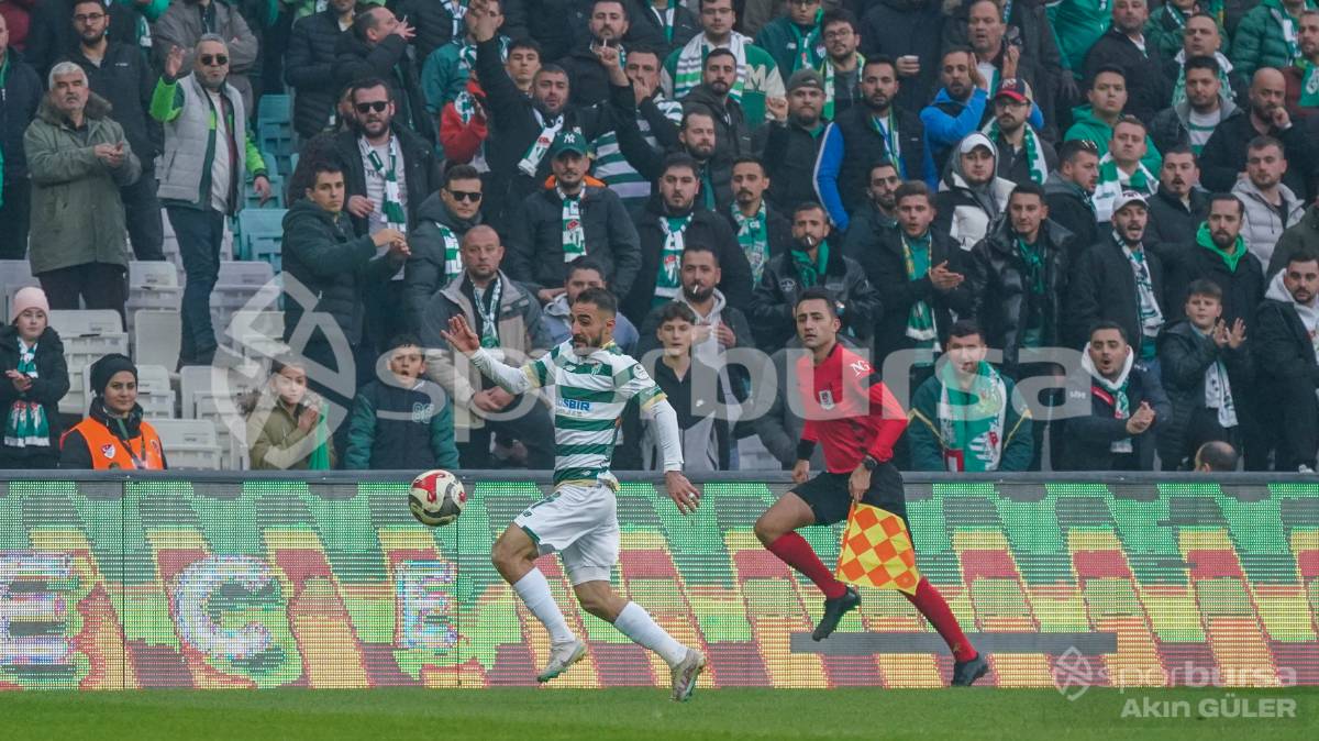 BURSASPOR - ALİAĞA FK MAÇ FOTOĞRAFLARI