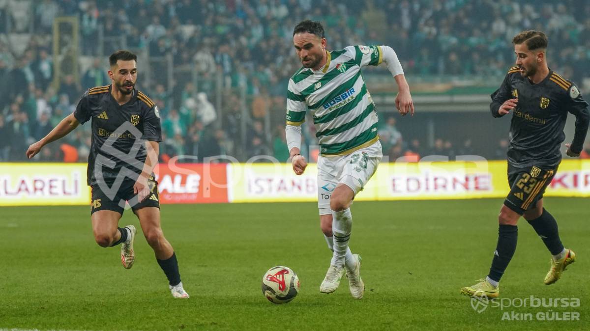 BURSASPOR - ALİAĞA FK MAÇ FOTOĞRAFLARI