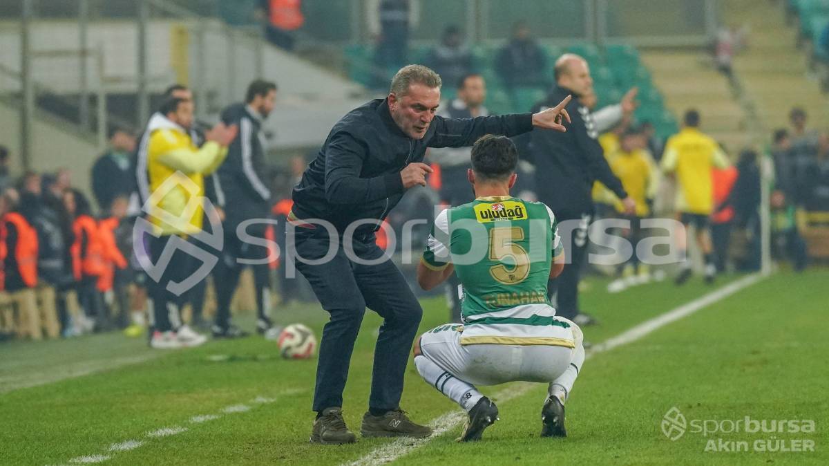 BURSASPOR - ALİAĞA FK MAÇ FOTOĞRAFLARI