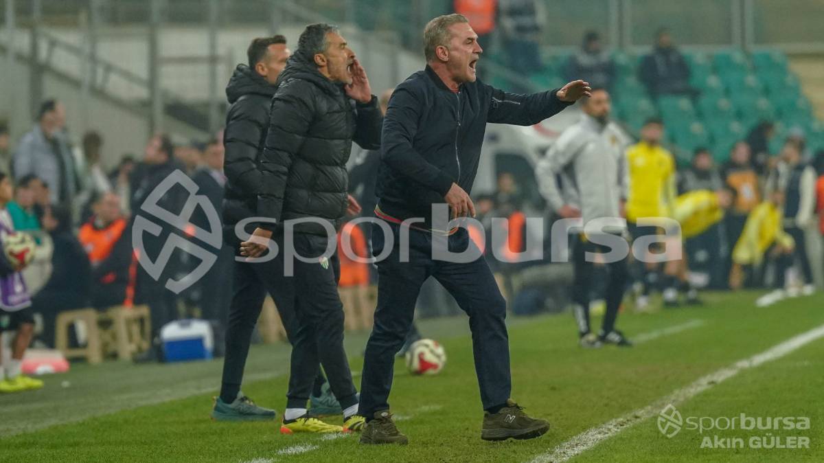 BURSASPOR - ALİAĞA FK MAÇ FOTOĞRAFLARI