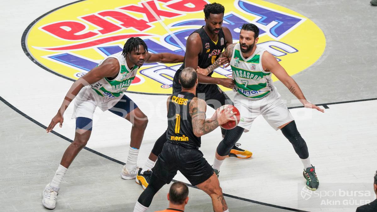 BURSASPOR BASKETBOL - MERSİNSPOR MAÇ FOTOĞRAFLARI