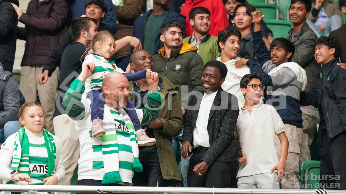 BURSASPOR BASKETBOL - MERSİNSPOR MAÇ FOTOĞRAFLARI