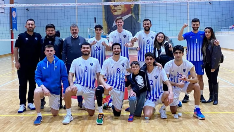 Karacabey Belediyespor deplasmanda da güldü