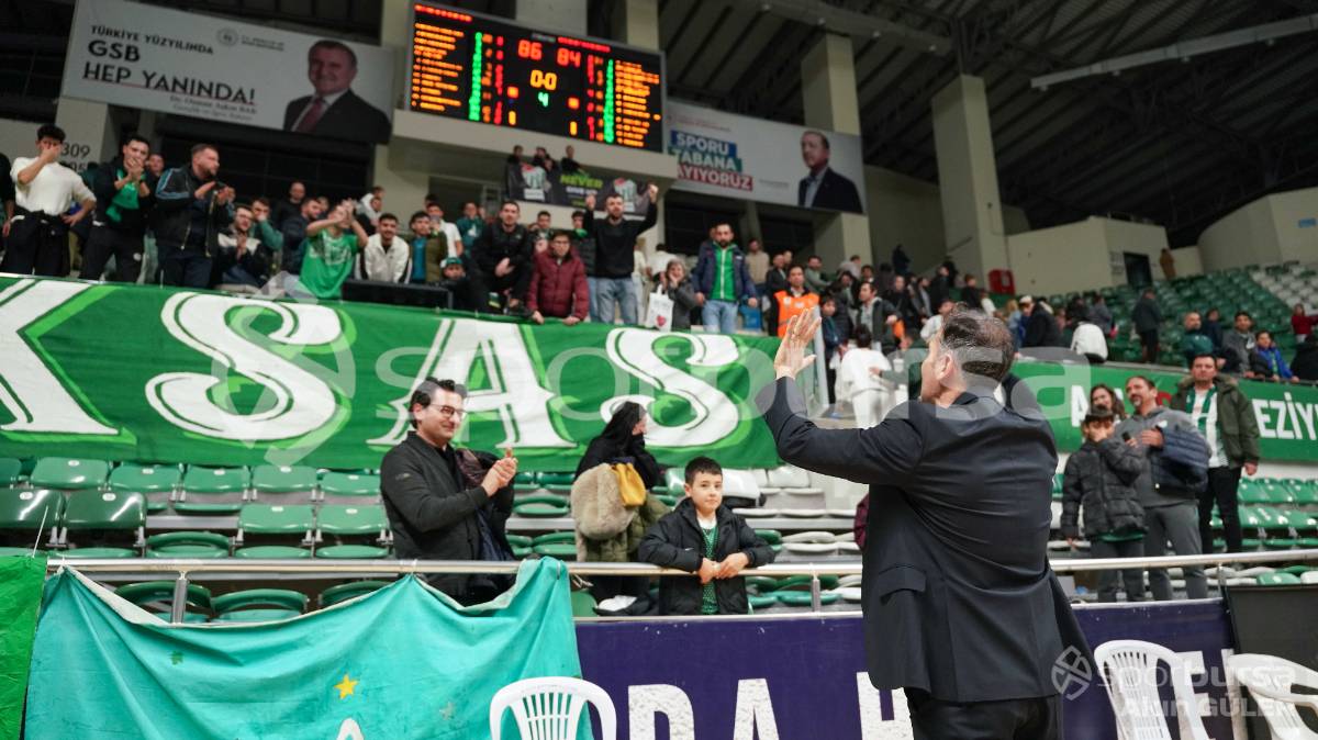 BURSASPOR - KARŞIYAKA BASKETBOL MAÇI FOTOĞRAFLARI