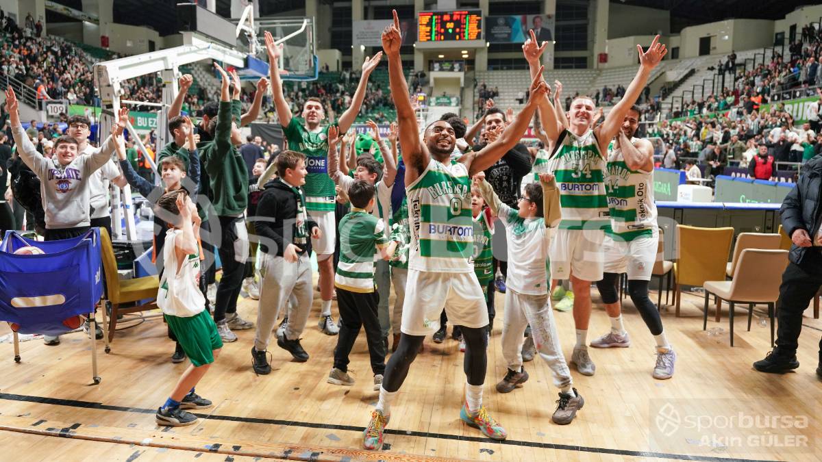 BURSASPOR - KARŞIYAKA BASKETBOL MAÇI FOTOĞRAFLARI