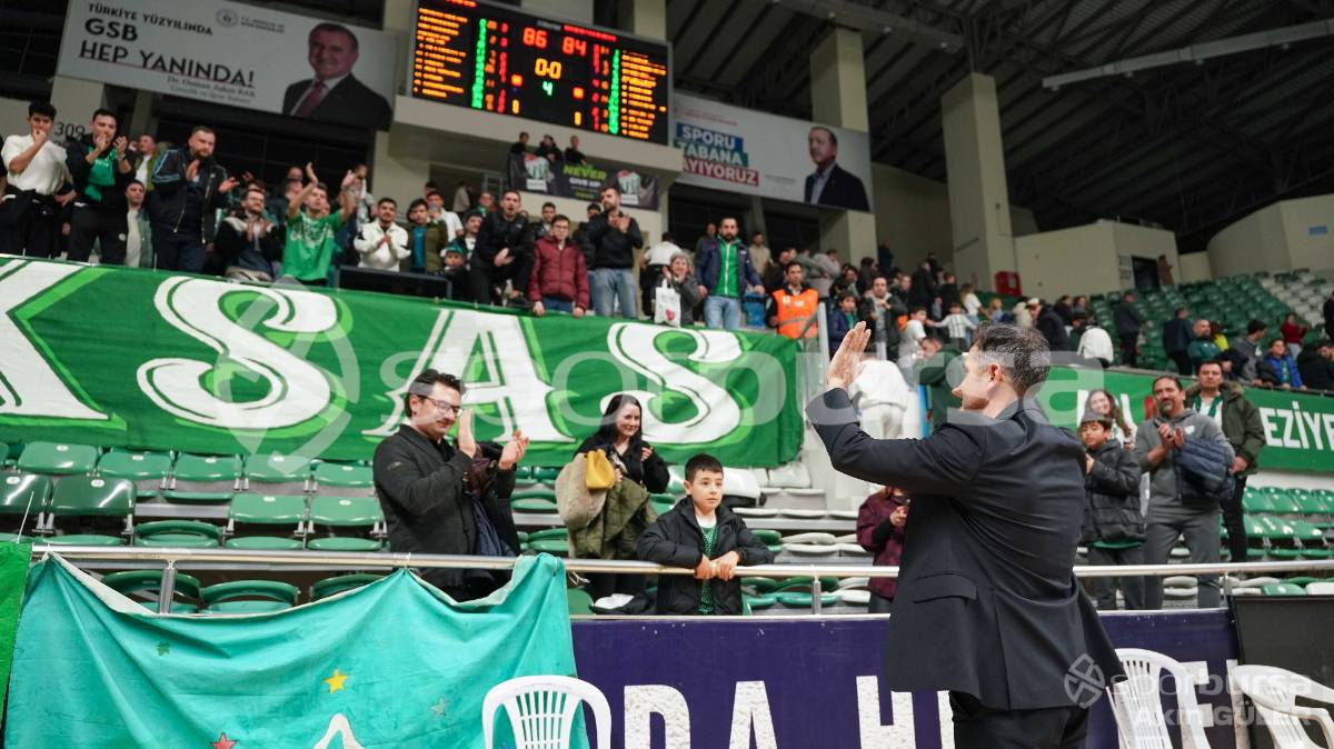 BURSASPOR - KARŞIYAKA BASKETBOL MAÇI FOTOĞRAFLARI