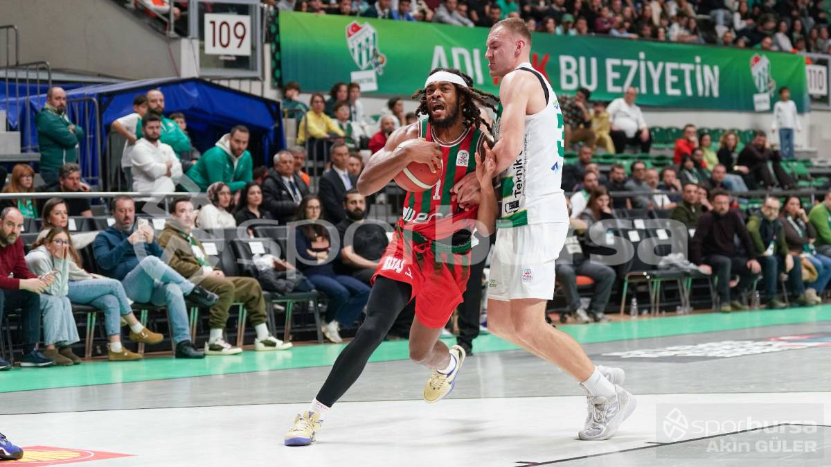 BURSASPOR - KARŞIYAKA BASKETBOL MAÇI FOTOĞRAFLARI