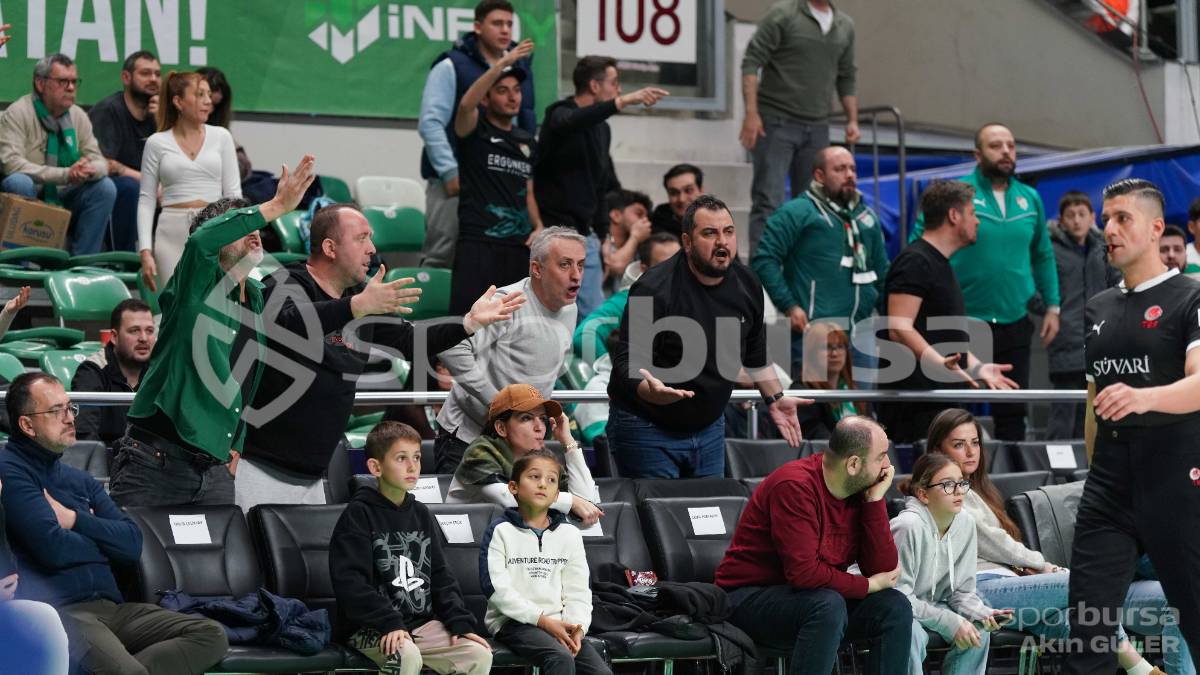 BURSASPOR - KARŞIYAKA BASKETBOL MAÇI FOTOĞRAFLARI