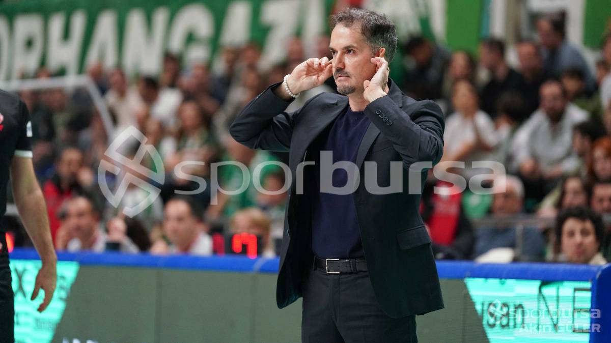BURSASPOR - KARŞIYAKA BASKETBOL MAÇI FOTOĞRAFLARI