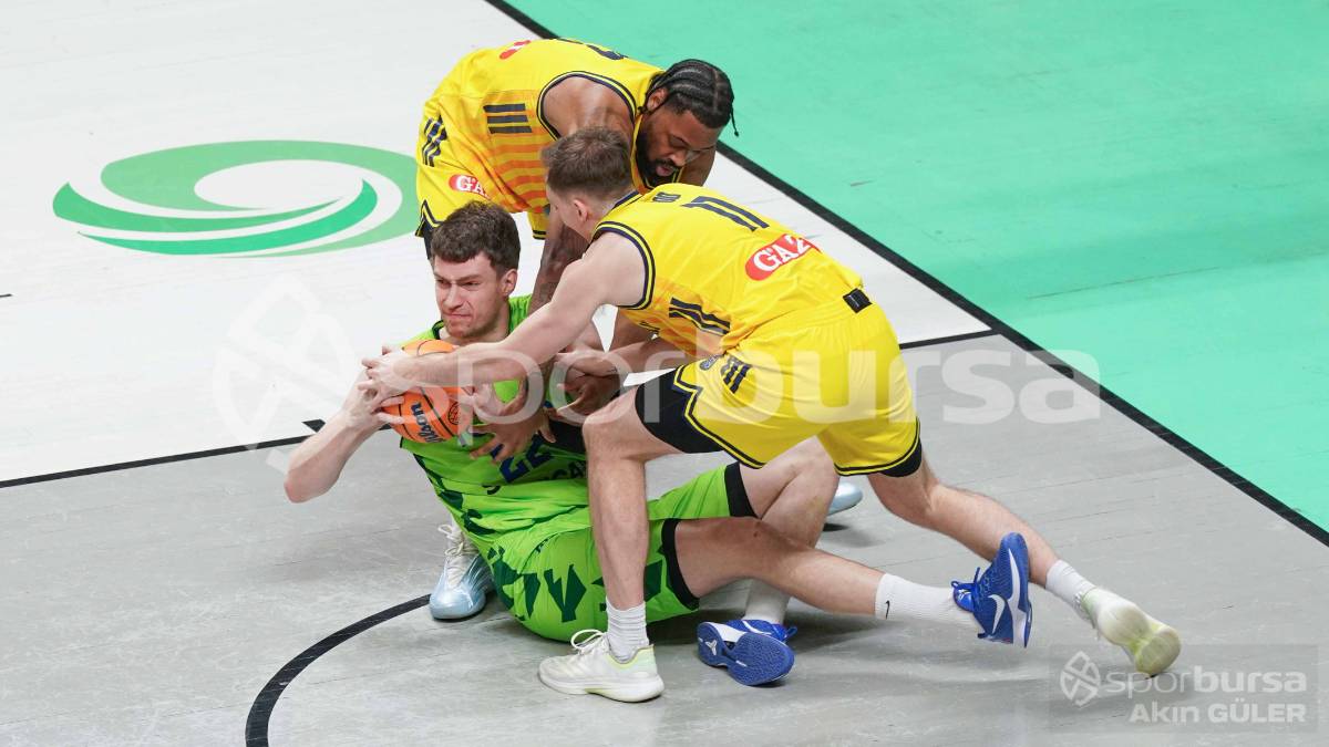 TOFAŞ - ALBA BERLİN MAÇI FOTOĞRAFLARI