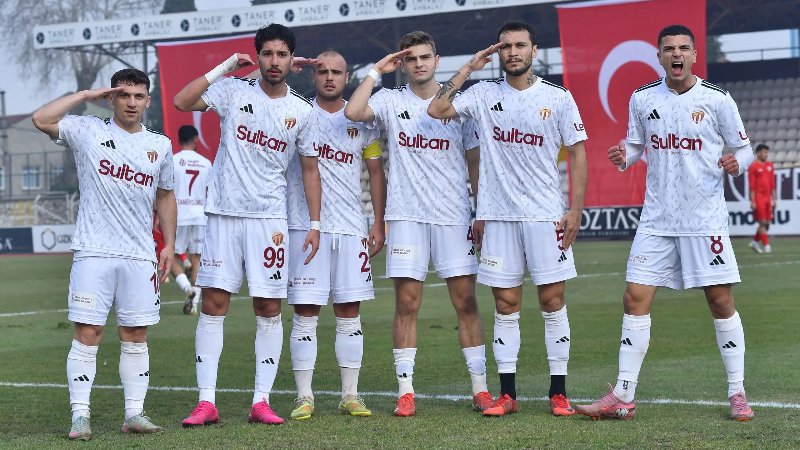 İnegölspor Karaman’a patladı!