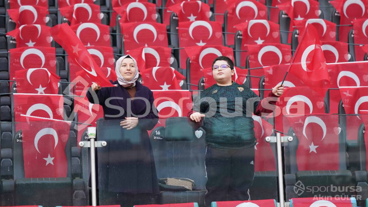 BURSASPOR - YENİ MERSİN İDMAN YURDU MAÇI FOTOĞRAFLARI