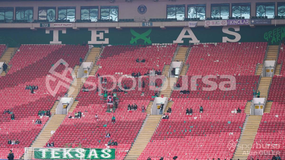 BURSASPOR - YENİ MERSİN İDMAN YURDU MAÇI FOTOĞRAFLARI