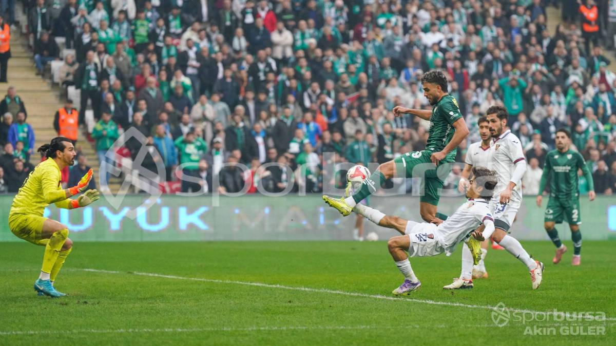 BURSASPOR - YENİ MERSİN İDMAN YURDU MAÇI FOTOĞRAFLARI