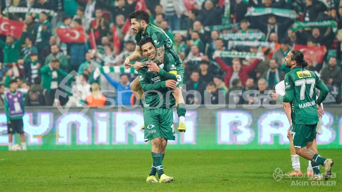 BURSASPOR - YENİ MERSİN İDMAN YURDU MAÇI FOTOĞRAFLARI