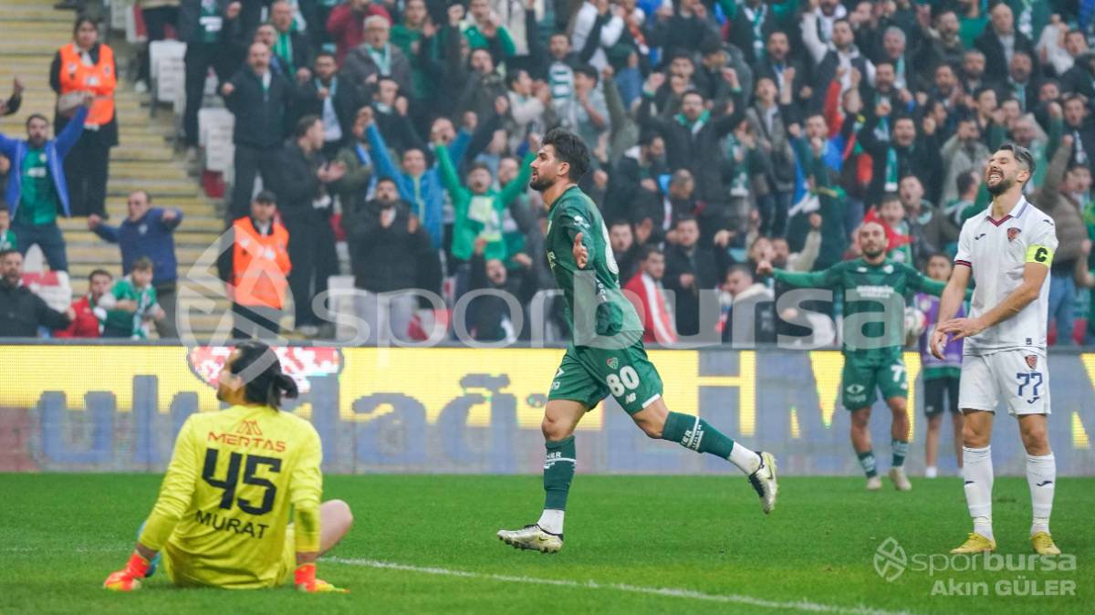 BURSASPOR - YENİ MERSİN İDMAN YURDU MAÇI FOTOĞRAFLARI