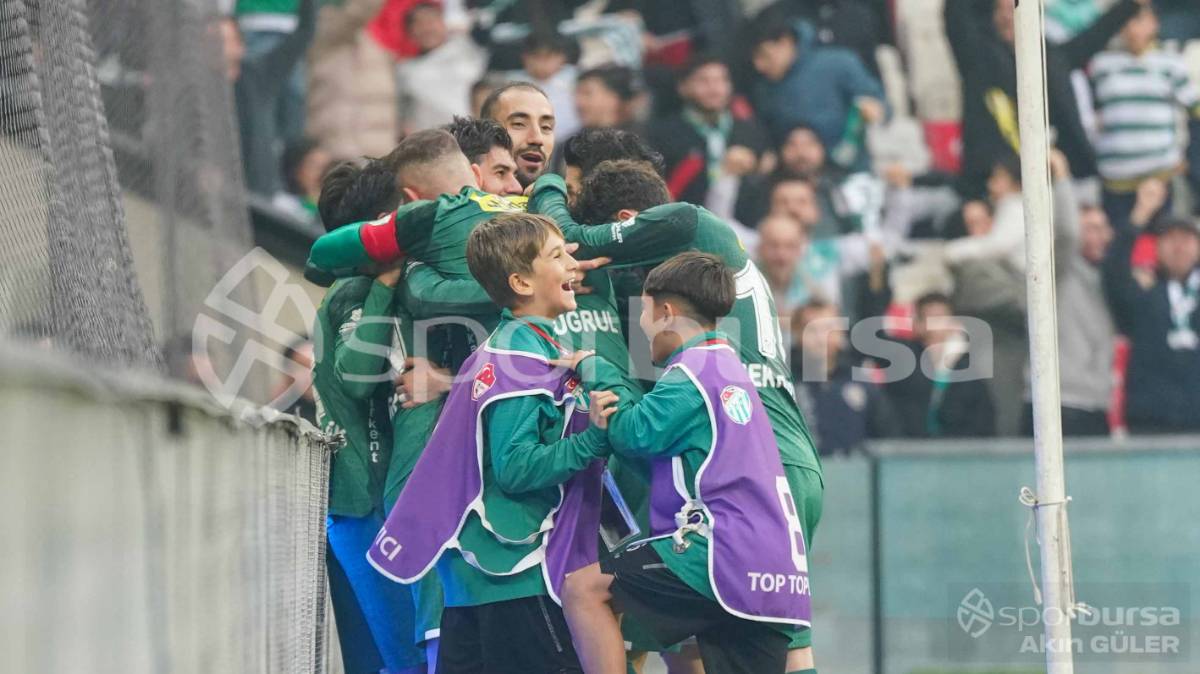 BURSASPOR - YENİ MERSİN İDMAN YURDU MAÇI FOTOĞRAFLARI