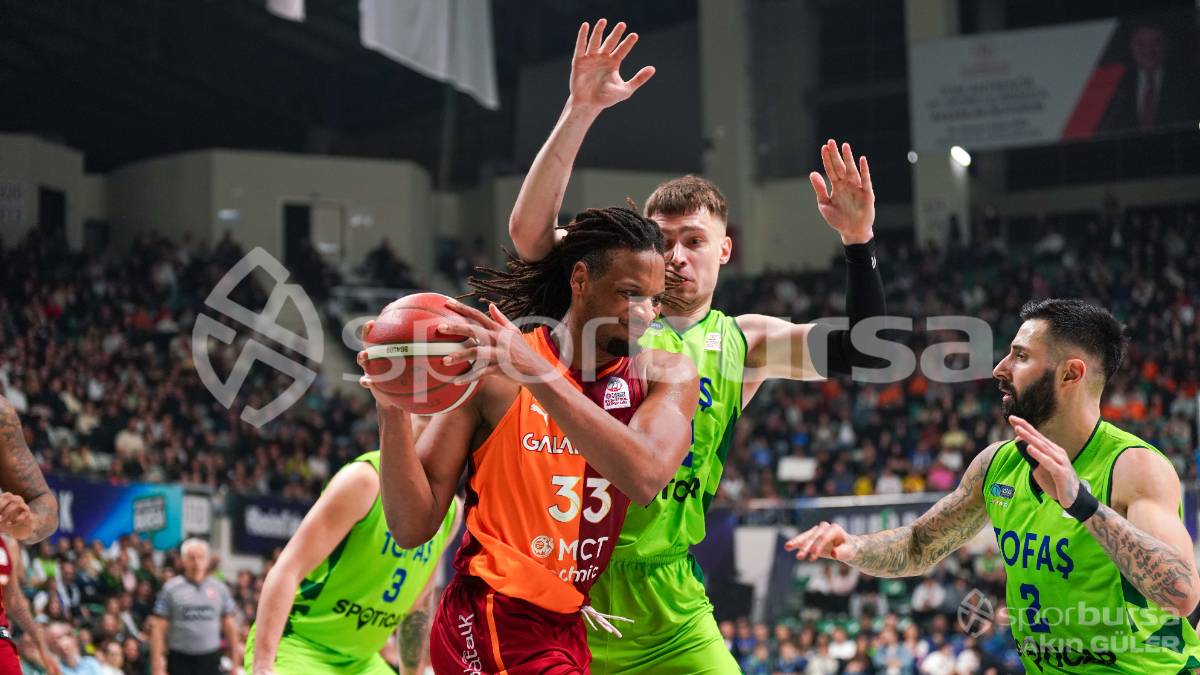 TOFAŞ - GALATASARAY MAÇI FOTOĞRAFLARI