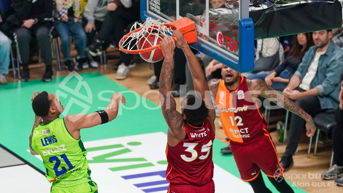 TOFAŞ - GALATASARAY MAÇI FOTOĞRAFLARI