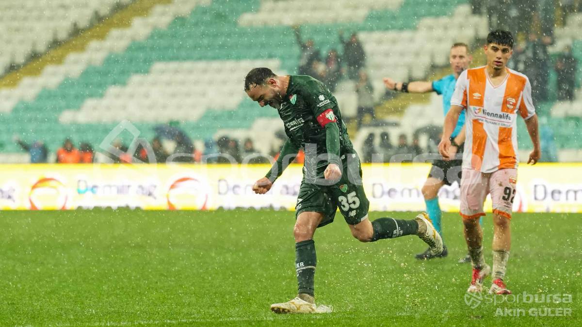 BURSASPOR - ADANASPOR MAÇI FOTOĞRAFLARI