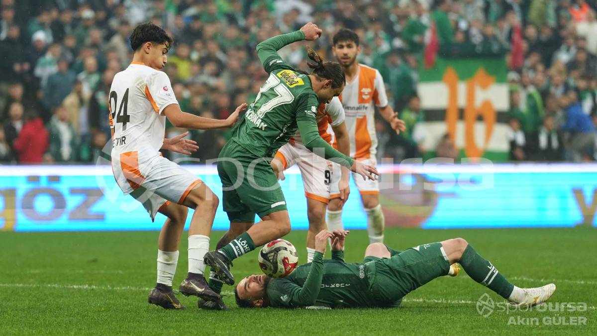 BURSASPOR - ADANASPOR MAÇI FOTOĞRAFLARI