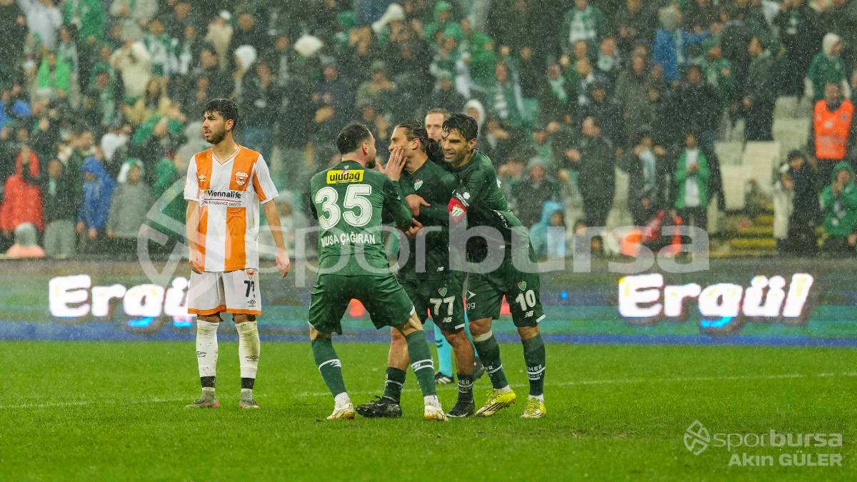 BURSASPOR - ADANASPOR MAÇI FOTOĞRAFLARI