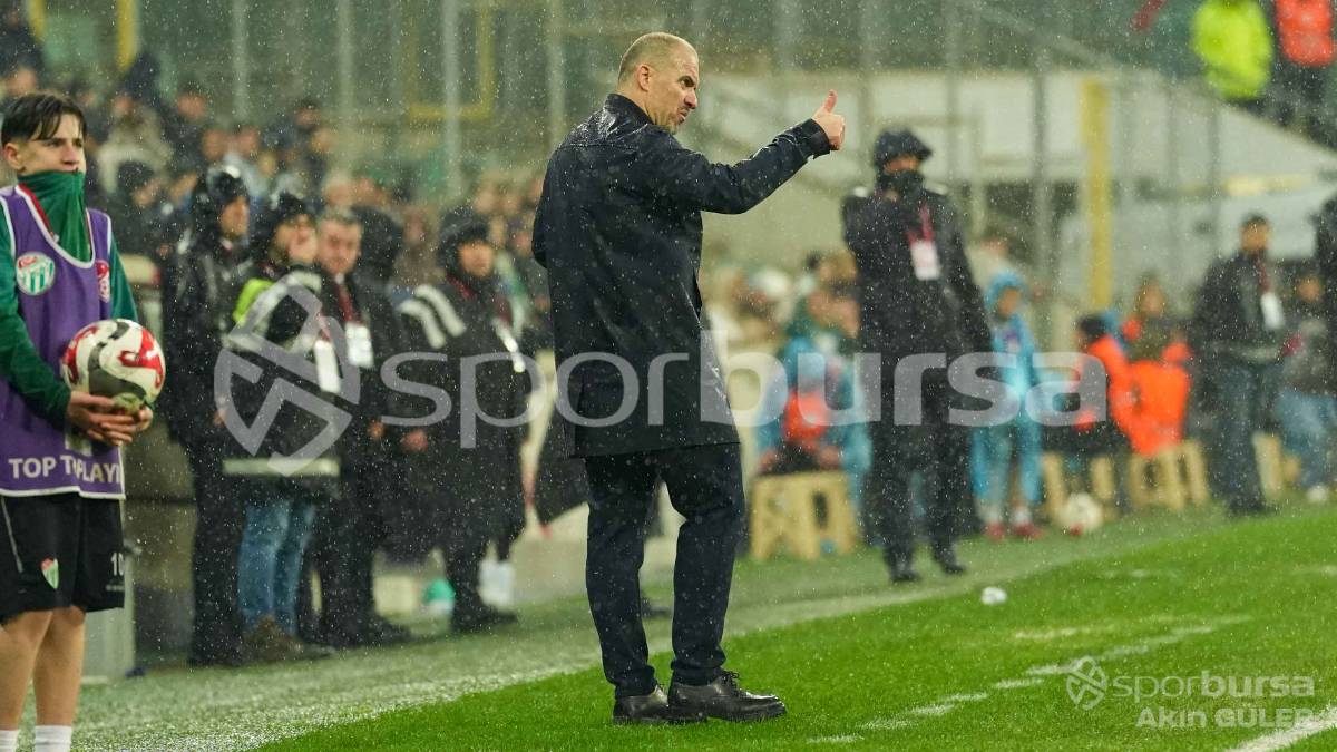 BURSASPOR - ADANASPOR MAÇI FOTOĞRAFLARI
