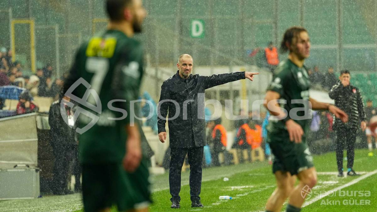 BURSASPOR - ADANASPOR MAÇI FOTOĞRAFLARI