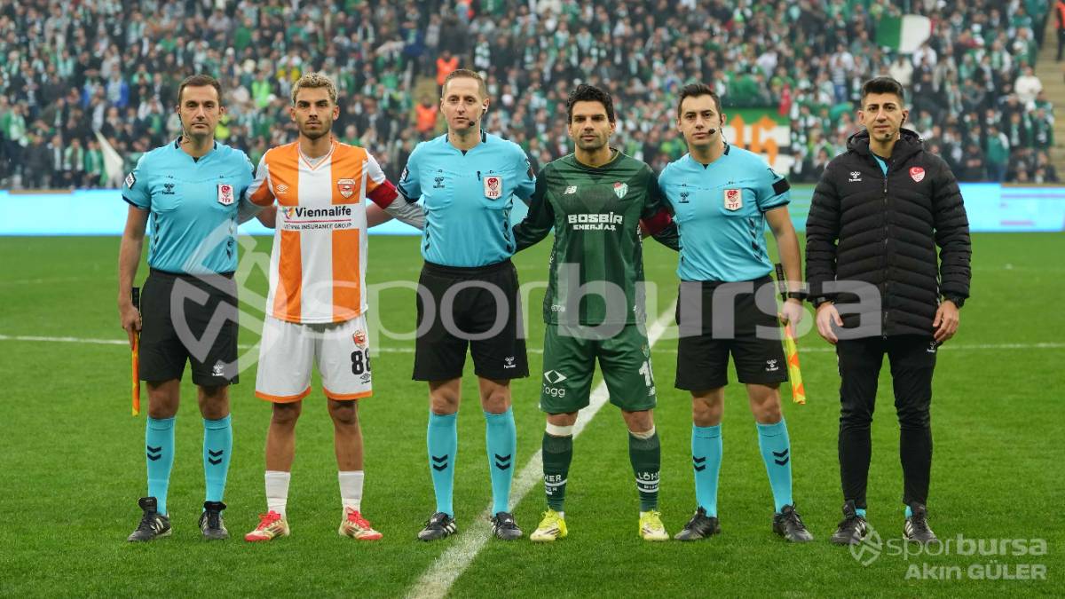 BURSASPOR - ADANASPOR MAÇI FOTOĞRAFLARI