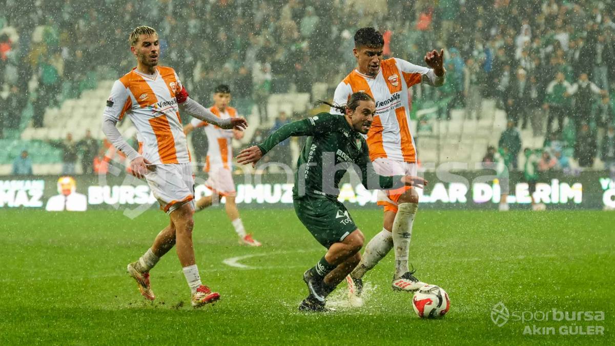 BURSASPOR - ADANASPOR MAÇI FOTOĞRAFLARI