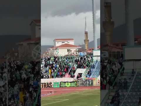 Yeşil Beyazlı taraftarlar Isparta'ya çıkarma yaptı! 🐊#sporbursa