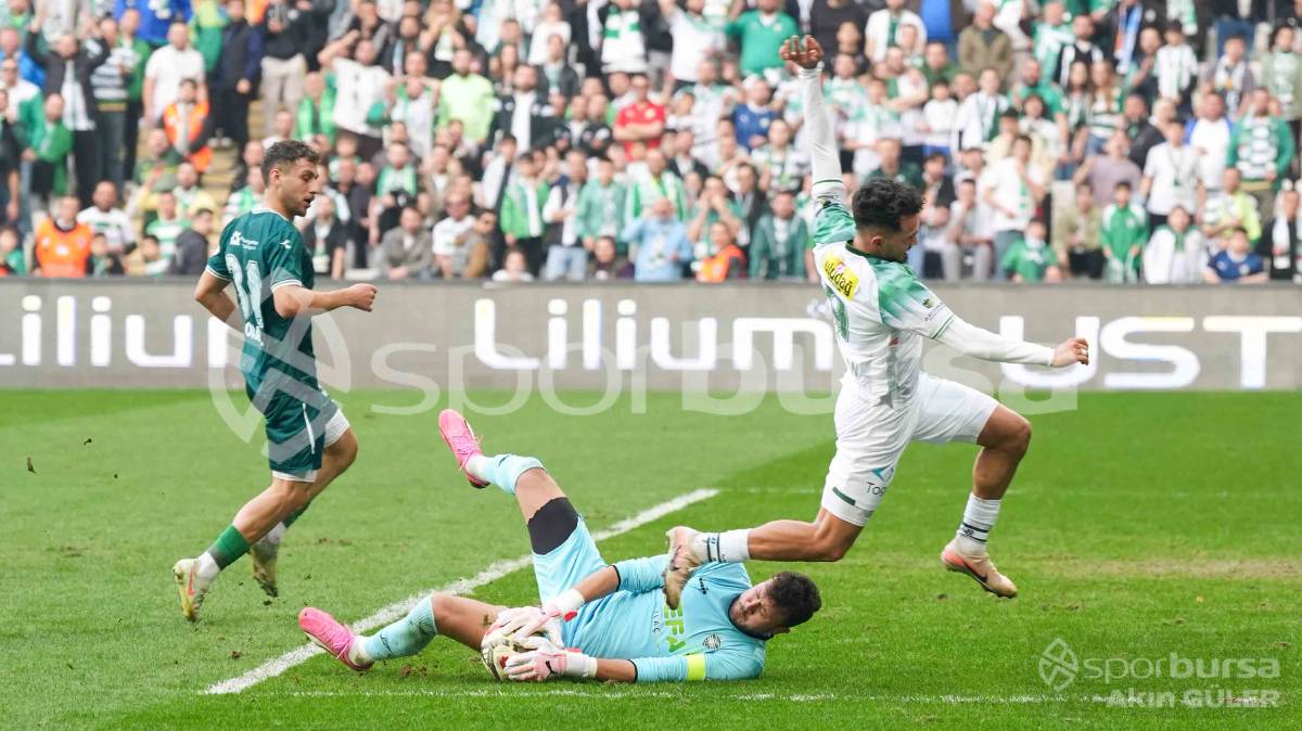 BURSASPOR - KIRKLARELİSPOR MAÇI FOTOĞRAFLARI