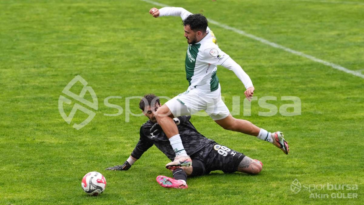 MENEMEN FK - BURSASPOR MAÇ FOTOĞRAFLARI