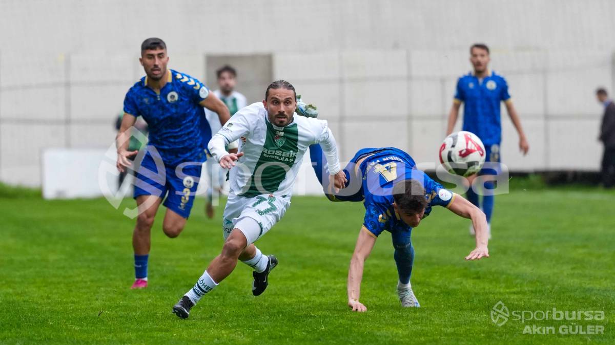 MENEMEN FK - BURSASPOR MAÇ FOTOĞRAFLARI