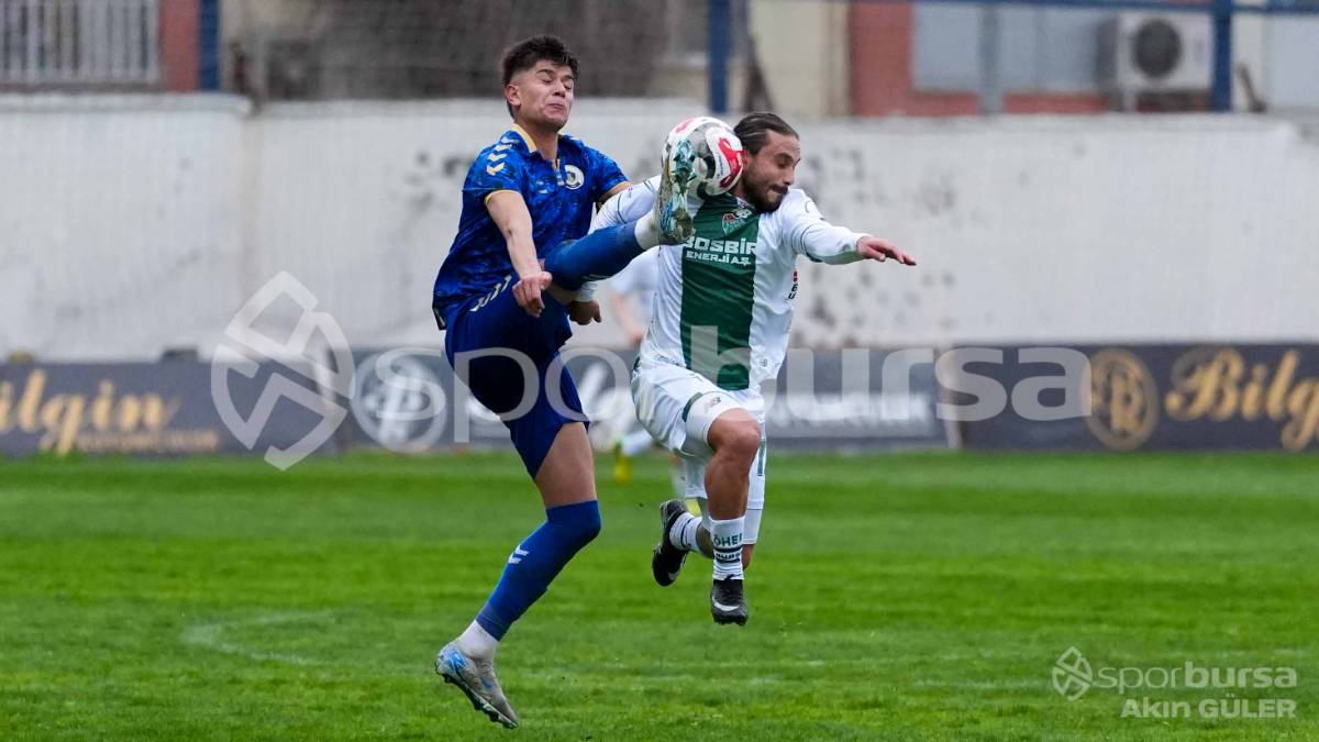 MENEMEN FK - BURSASPOR MAÇ FOTOĞRAFLARI