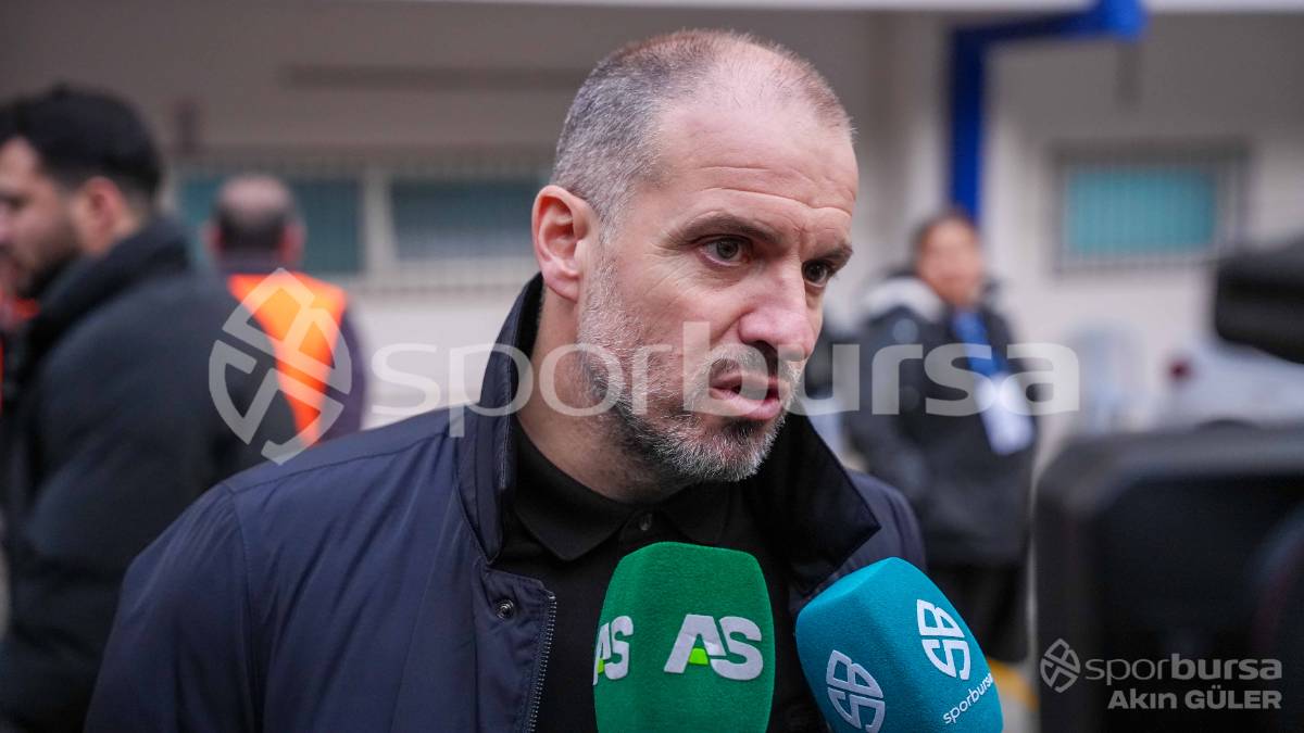 MENEMEN FK - BURSASPOR MAÇ FOTOĞRAFLARI