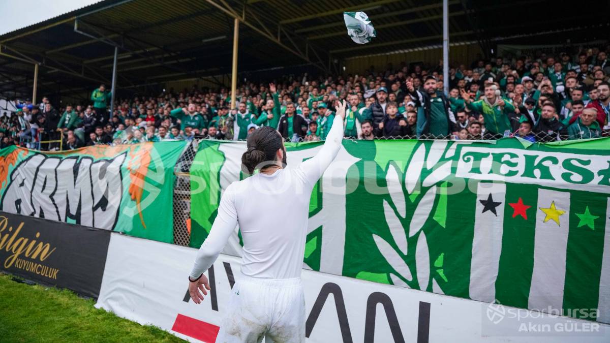 MENEMEN FK - BURSASPOR MAÇ FOTOĞRAFLARI