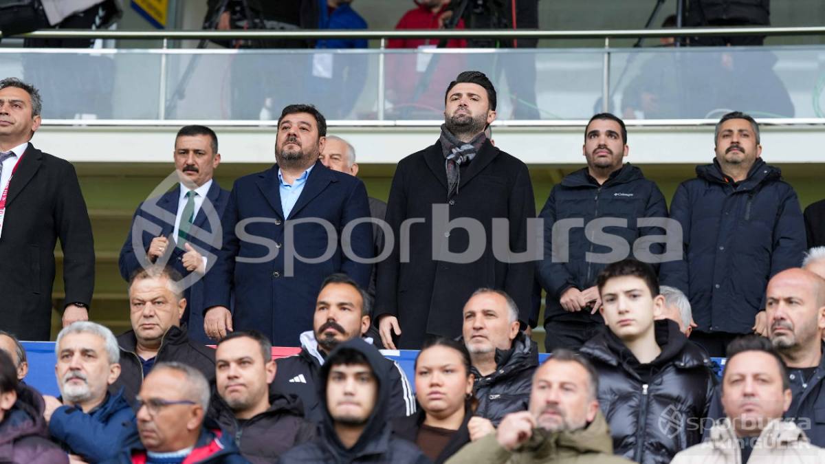 MENEMEN FK - BURSASPOR MAÇ FOTOĞRAFLARI