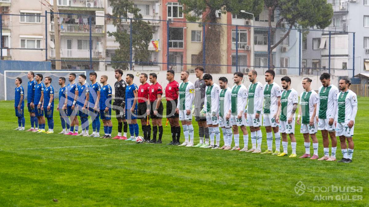 MENEMEN FK - BURSASPOR MAÇ FOTOĞRAFLARI