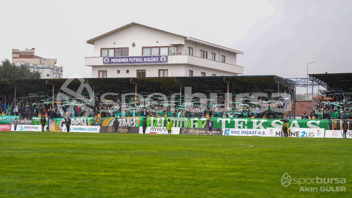 MENEMEN FK - BURSASPOR MAÇ FOTOĞRAFLARI