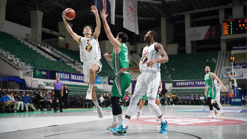 Finalspor ateşle oynuyor!