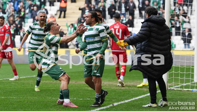 Atom Karınca; Halil Akbunar