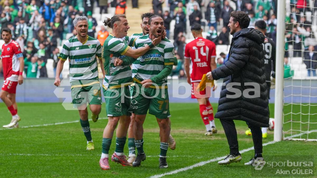 BURSASPOR - AKSARAY BELEDİYESPOR MAÇ FOTOĞRAFLARI