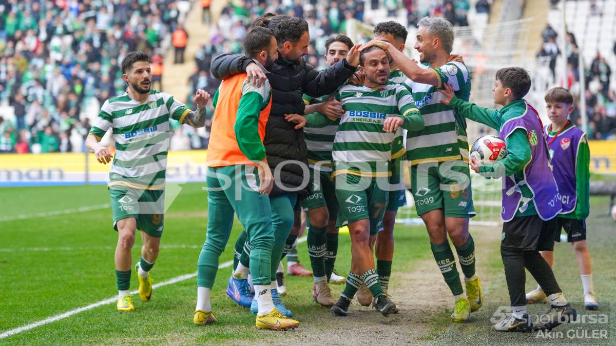 BURSASPOR - AKSARAY BELEDİYESPOR MAÇ FOTOĞRAFLARI