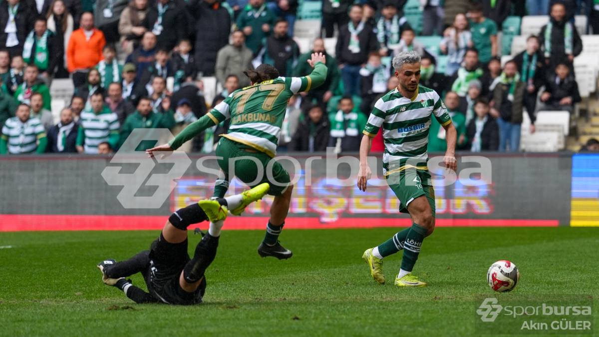 BURSASPOR - AKSARAY BELEDİYESPOR MAÇ FOTOĞRAFLARI