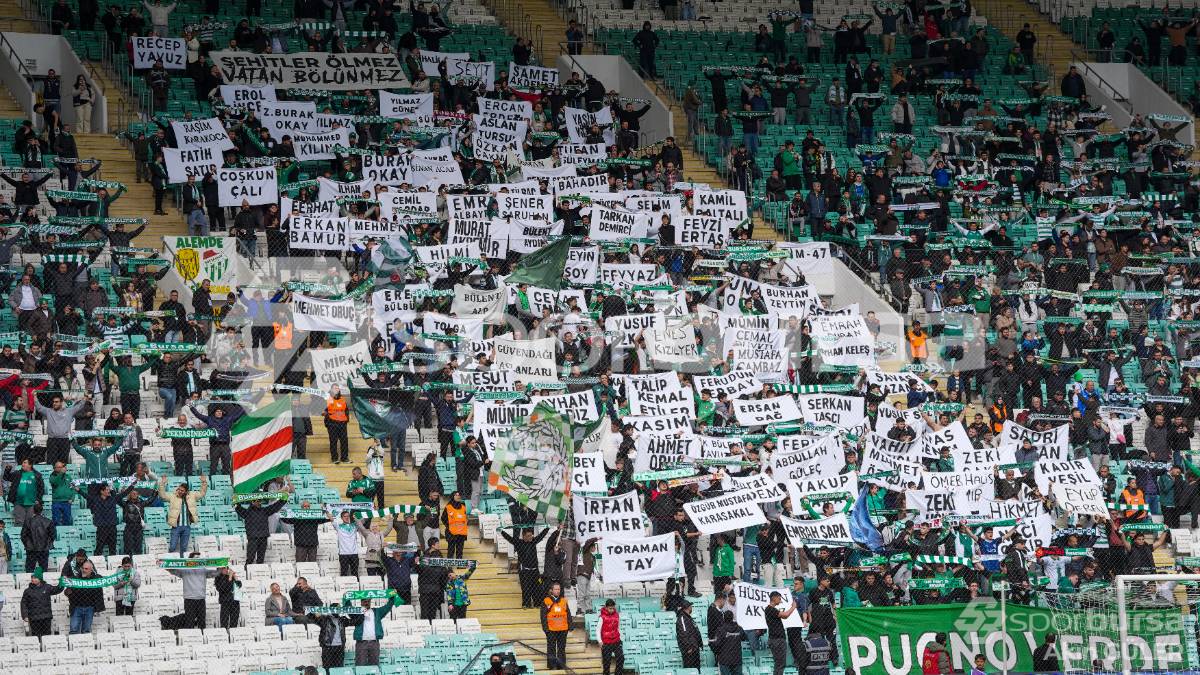 BURSASPOR - AKSARAY BELEDİYESPOR MAÇ FOTOĞRAFLARI