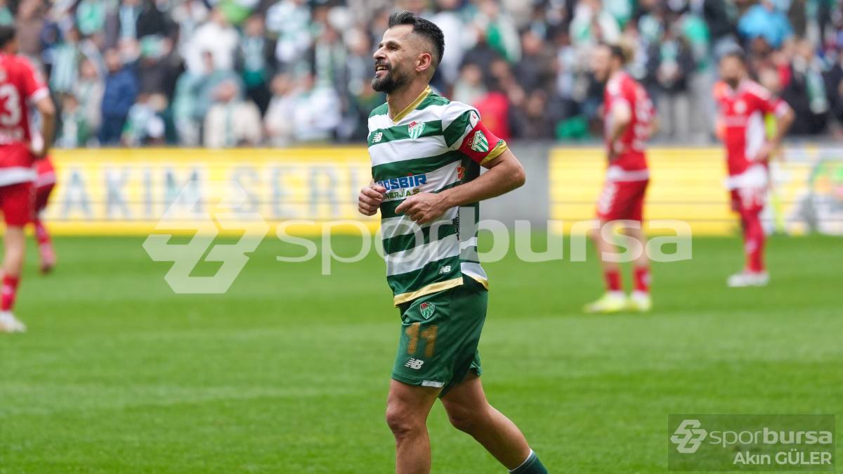 BURSASPOR - AKSARAY BELEDİYESPOR MAÇ FOTOĞRAFLARI