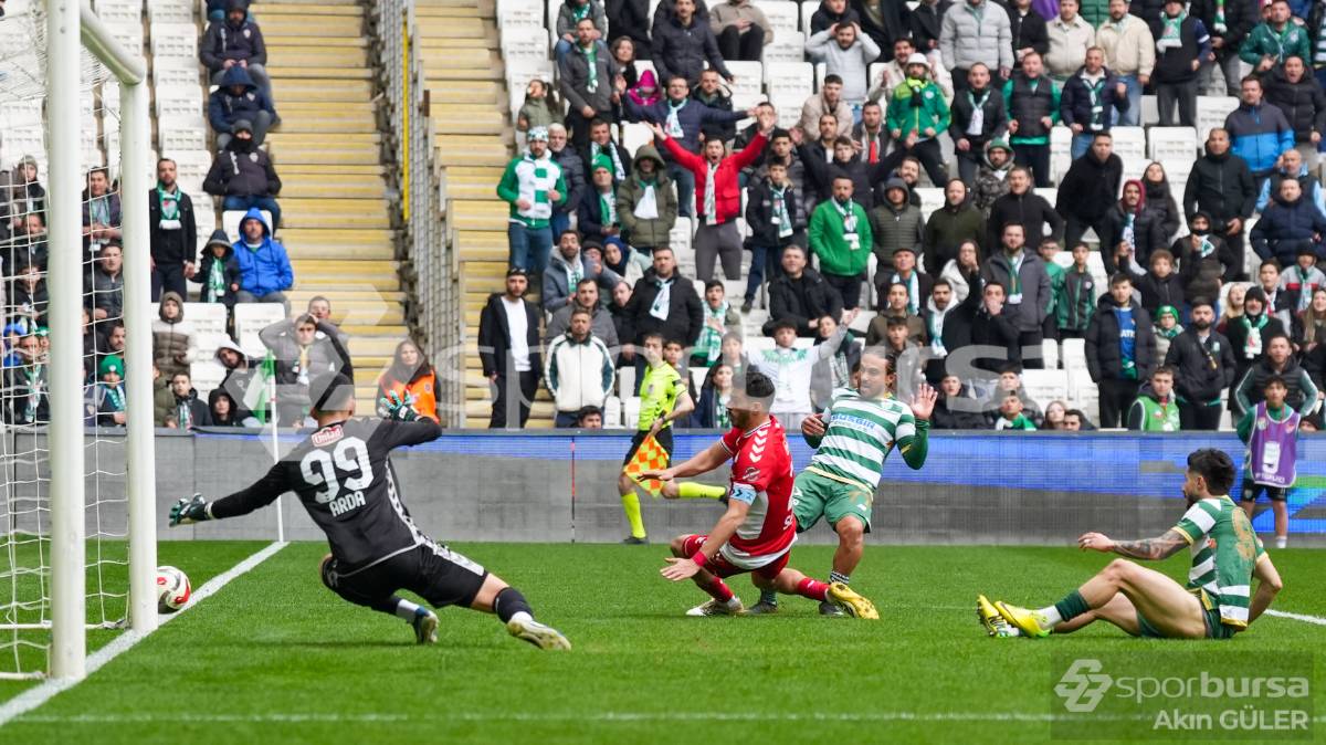 BURSASPOR - AKSARAY BELEDİYESPOR MAÇ FOTOĞRAFLARI