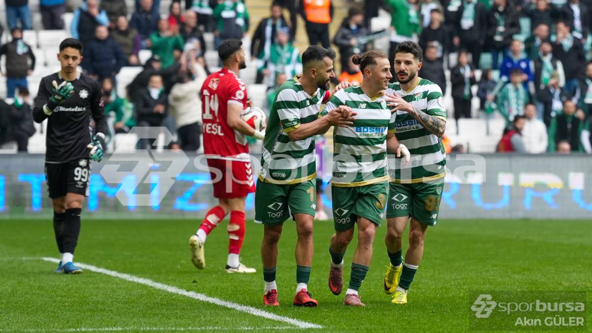 BURSASPOR - AKSARAY BELEDİYESPOR MAÇ FOTOĞRAFLARI
