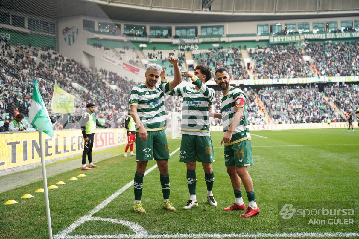 BURSASPOR - AKSARAY BELEDİYESPOR MAÇ FOTOĞRAFLARI